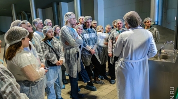 Будущие экологи НГАСУ (Сибстрин) посетили производственную площадку филиала завода «Балтика-Новосибирск»