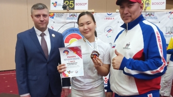 Студентка Сибстрина Яна Цыбикова – чемпионка России по стрельбе из лука!