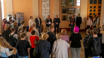 Выставка «Ученик и учитель» открылась в НГАСУ (Сибстрин)