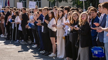 В НГАСУ (Сибстрин) прошла торжественная линейка для первокурсников