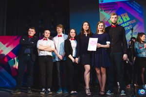 Команда КВН НГАСУ (Сибстрин) «Яблоко с корицей» завоевала кубок ректора СГУГиТ