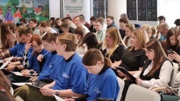 Студенты ИИЭС написали Международный экологический диктант