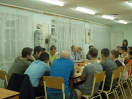 В общежитии строительного факультета состоялось традиционное «чаепитие с деканом»