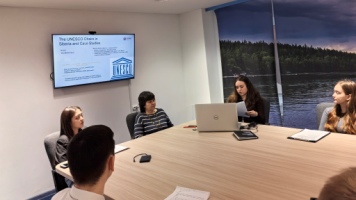 Российские и зарубежные практики устойчивого управления природными ресурсами обсудили на кафедре ЮНЕСКО НГАСУ (Сибстрин)