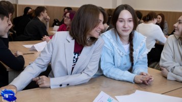 Студенты из НГАСУ (Сибстрин) и СИУ РАНХиГС сразились в игре «Winter Quiz» от кафедры Иностранных языков