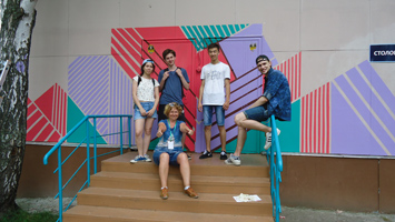 Студенты кафедры АРГС раскрасили детский лагерь «Смена»