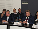 Круглый стол