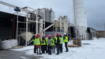 Студенты НГАСУ (Сибстрин) посетили крупнейший в Сибири завод по производству сухих строительных смесей