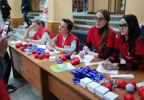 В НГАСУ (Сибстрин) прошла акция против СПИДа и бесплатная сдача крови на ВИЧ-инфекцию