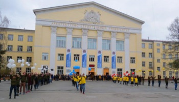 День рождения Сибстрина: гордимся тем, что 88 лет готовим лучшие кадры для строительной отрасли