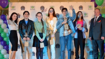 Ценные призы за выбор профессии строителя: АСОНО подарила ноутбук, смартфон, планшет и смарт-часы первокурсникам НГАСУ (Сибстрин)