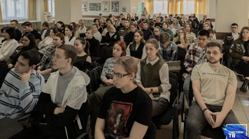 В НГАСУ (Сибстрин) прошел образовательный интенсив «Первые со Знанием»