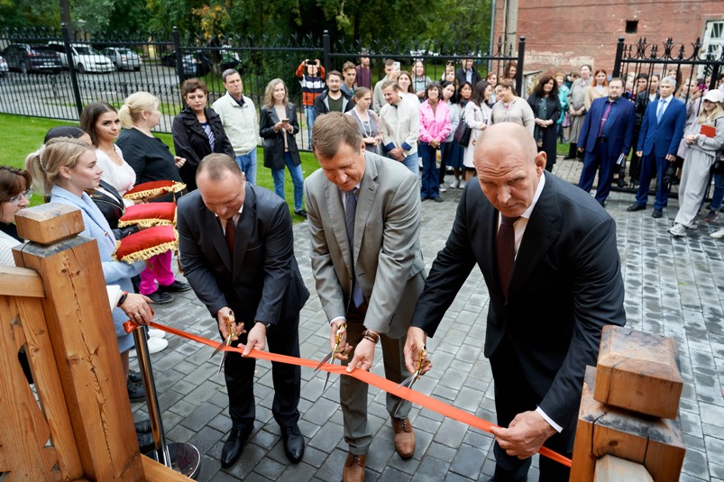 230905-044-800.jpg